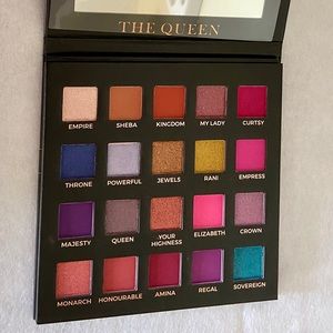 The Queen Eyeshadow Palette